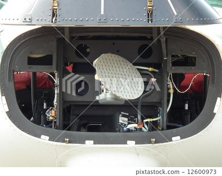 CH-47J雷達穹頂開啟狀態 12600973