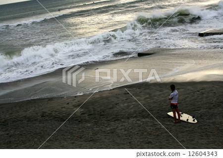 The end of the summer 12604343