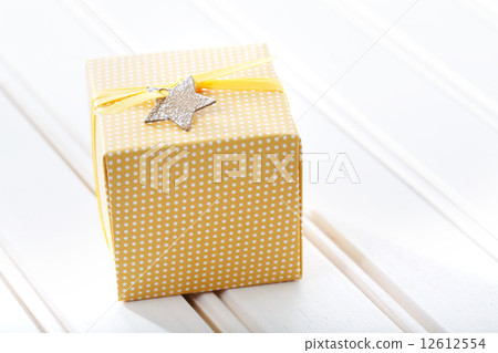 有星的小禮物盒附有手工製造 12612554