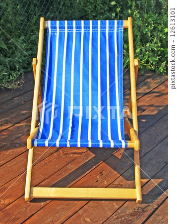 Shaise lounge. Shaise lounge. 12613101