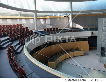 加拿大西北地區立法會議室 12619139