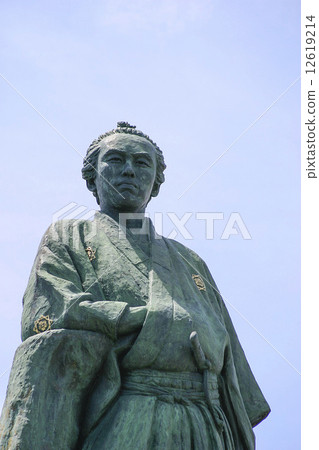 Ryoma Sakamoto Ryoma Sakamoto 12619214