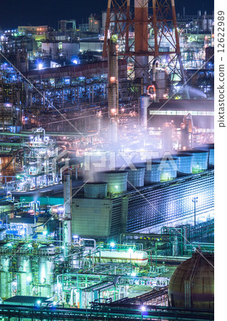 Yokkaichi Complex factory night view Yokkaichi Complex factory night view 12622989