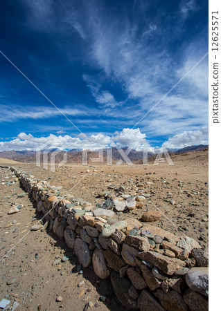 View if pass in Ladhak , in Leh district View if pass in Ladhak , in Leh district 12625571