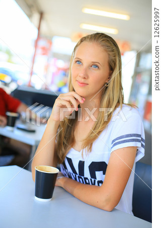 Her girlfriend 12625997