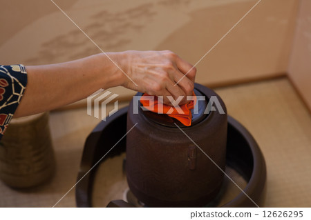 Tea ceremony 12626295