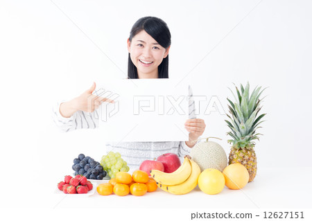 年輕的女士(水果) 年輕的女士(水果) 12627151
