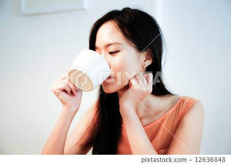 Cafe with two girls 12636848