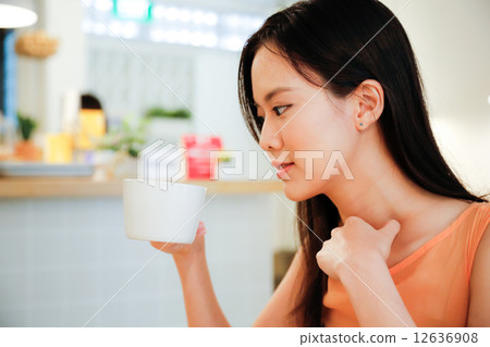 Cafe with two girls   12636908