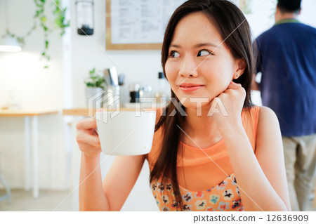 Cafe with two girls   12636909