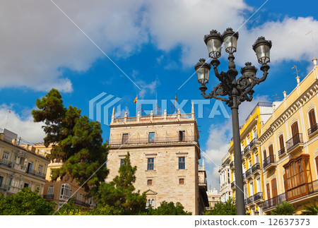 Plaza de la Reina - Valencia Spain 12637373