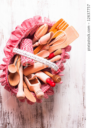 wooden kitchen utensils wooden kitchen utensils 12637757