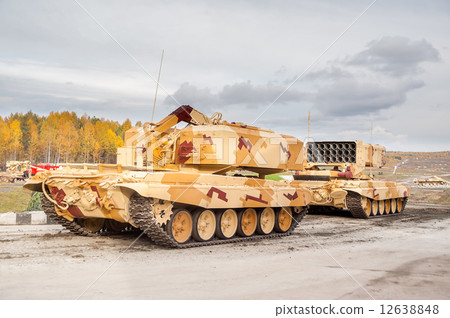 Heavy fire-throwing TOS-1A vehicles. Russia 12638848