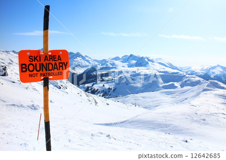 boundary, ski resort, whistler 12642685