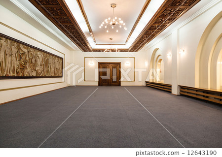 empty wedding hall 12643190