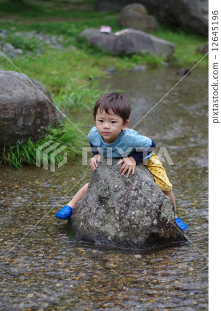 River play 12645196