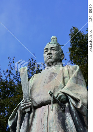 Statue of Shimadzu Qi 12648980