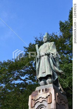 Statue of Shimadzu Qi Statue of Shimadzu Qi 12649028