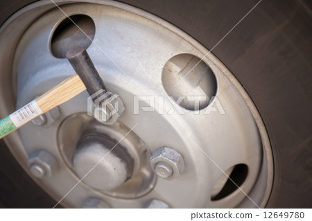 跟踪輪胎圖像 跟踪輪胎圖像 12649780