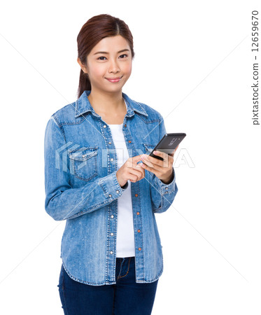 Woman use cellphone 12659670