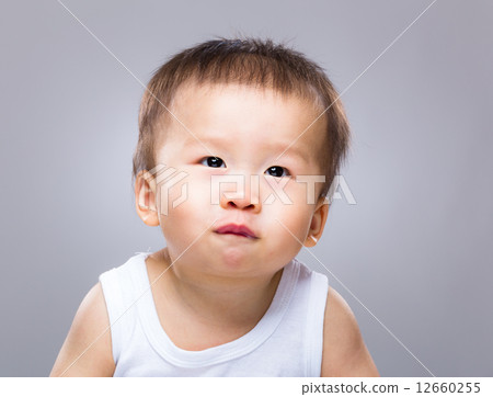 Baby pout lip 12660255