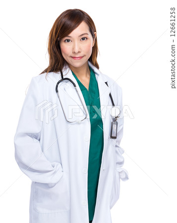 Asian female doctor Asian female doctor 12661258