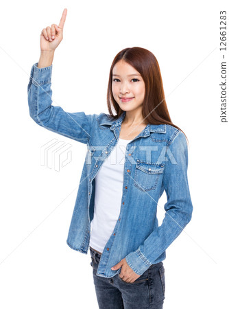 Woman with finger up 12661283