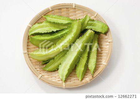 Winged beans Winged beans 12662271