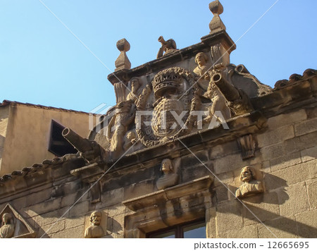 Sculpture decoration 12665695