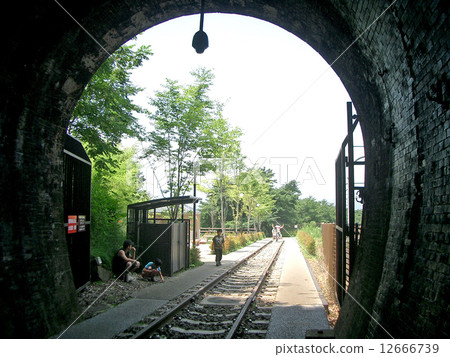 大影子隧道(Hishiyamaguchi) 大影子隧道(Hishiyamaguchi) 12666739