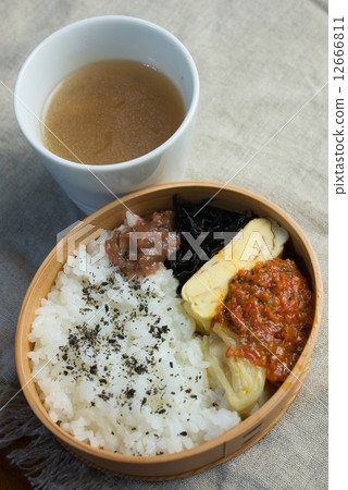 Lunch box for roll cabbage Lunch box for roll cabbage 12666811
