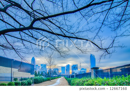 morning in a big city 12667168