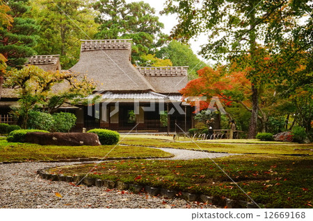 Nara's garden · Yoshikien (Yoshikien) 2 12669168