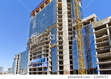 construction of multi-storey building 12669757