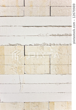 Rough crack wall. 12670989