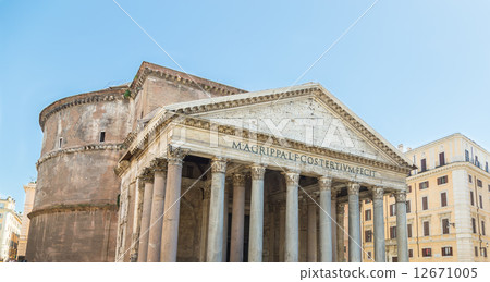 Pantheon in Rome with blue sky 12671005