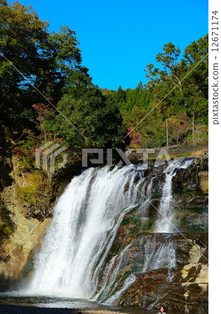 龍門瀑布 12671174