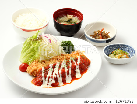 豬肉炸肉排蕃茄乳酪調味料 12671382