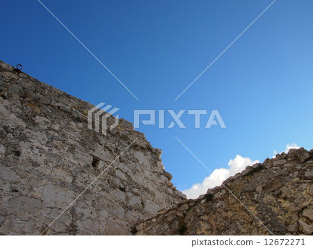 Eze 12672271
