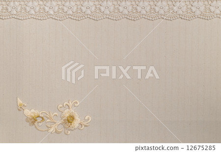Lace Lace 12675285