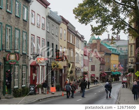 魁北克市城市天際線 12675600