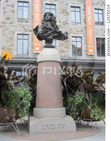 路易十四的雕像 路易十四的雕像 12676014