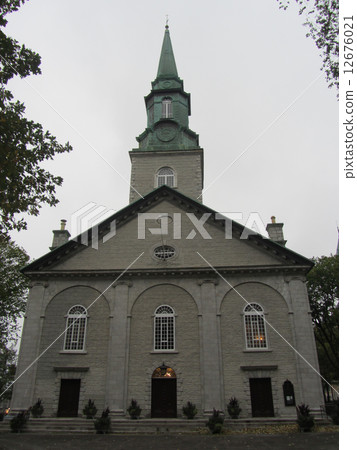 Horley Trinity Church 12676021