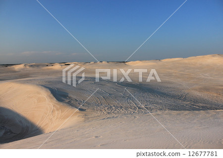 Western Australia Lanserin dunes Western Australia Lanserin dunes 12677781