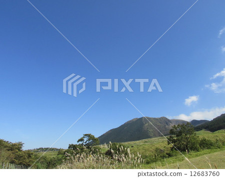山 12683760