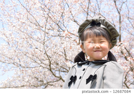 櫻花背女孩（入學儀式圖像） 12687084