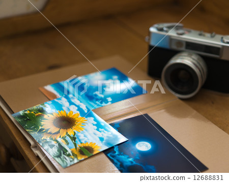 Photo arrangement Photo arrangement 12688831