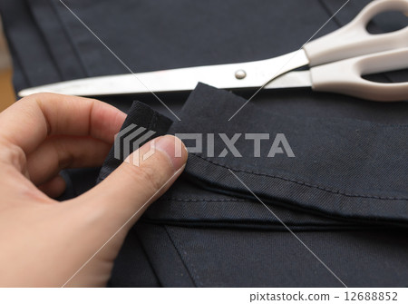 Hem lifting 12688852