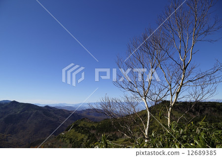 秋天的天空 12689385