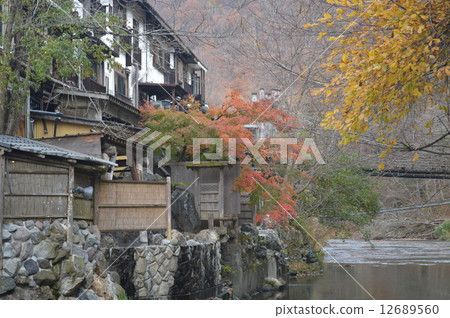 Yuishigawa hot spring resort in autumn colors 12689560